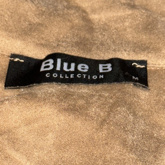 Blue B Collection Sz M faux suede tan fringe button down long sleeves Shacket - Picture 5 of 6